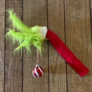 Grinch arm tree decoration wreath